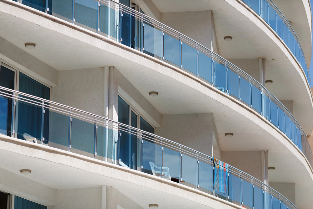 Commercial Glass Fencing in San Mateo CA